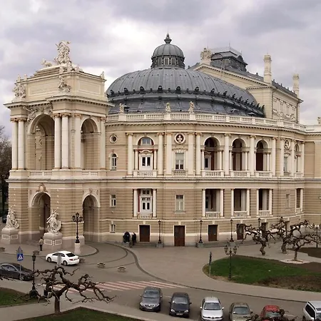 New Loft-style House In Center Lejlighed