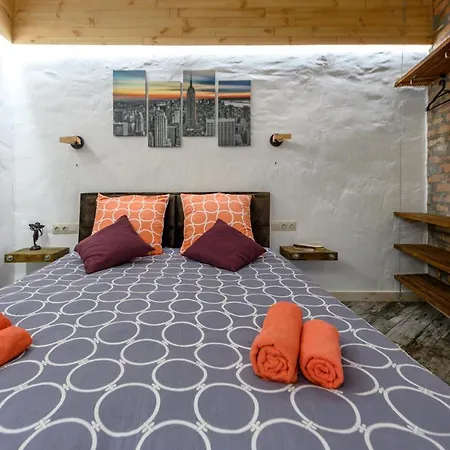 New Loft-style House In Center Lejlighed *