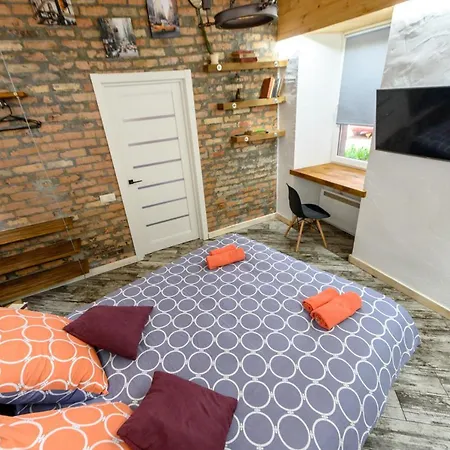 Διαμέρισμα New Loft-style House In Center