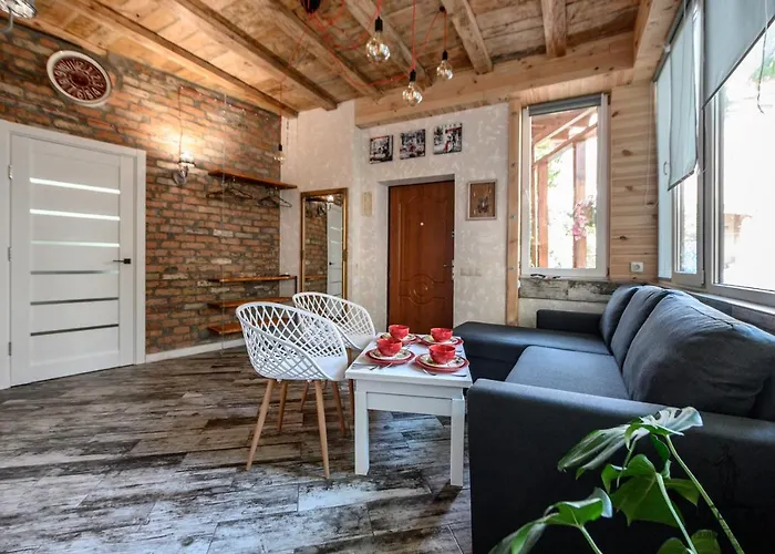 New Loft-style House In Center