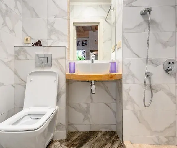 Διαμέρισμα New Loft-style House In Center *